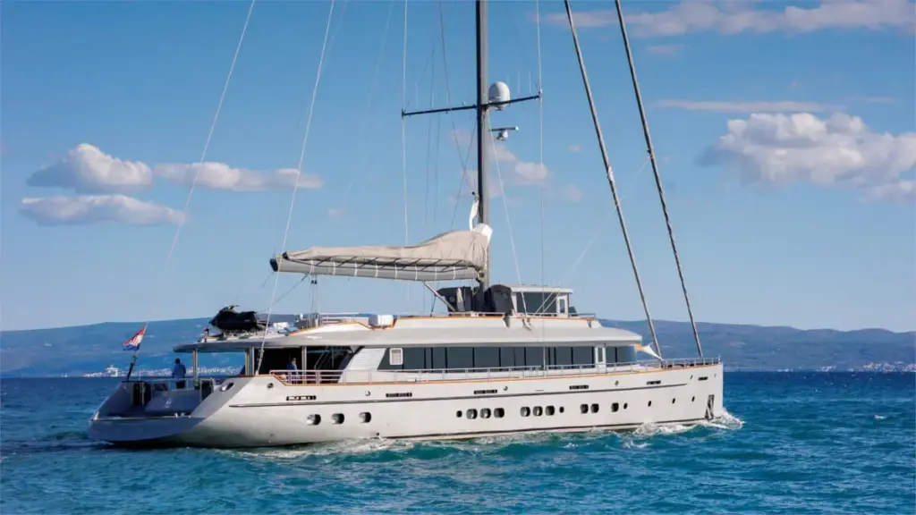 Life is Good - Image 4