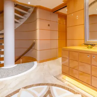 Main Deck Hallway / Foyer