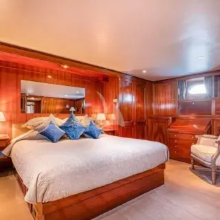 Chantella - Master Cabin