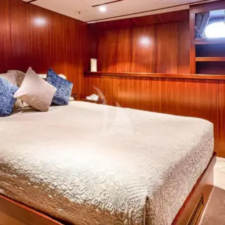 VIP Cabin