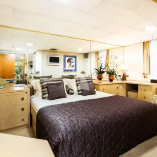 Main deck double cabin