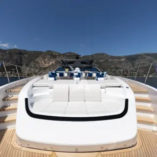 Bow seating