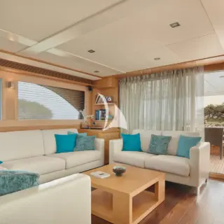 Friend's Boat Salon