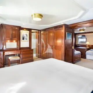 Guest Double Cabin