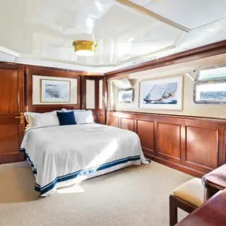Guest Double Cabin