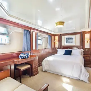 Guest Double Cabin