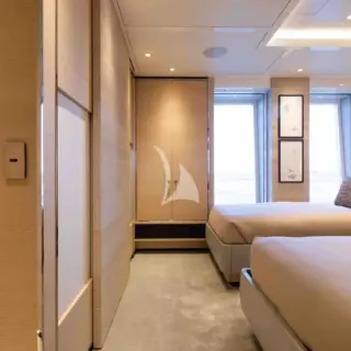 Main Deck Guest Cabin - convt to double
