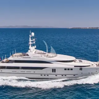 Persefoni I Cruising