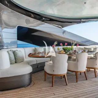 exterior Dining 2