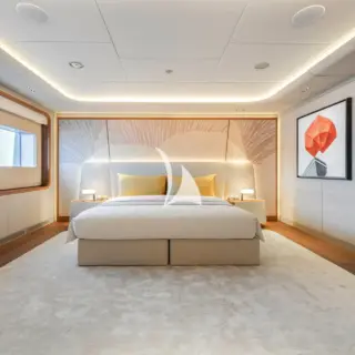 Guest cabin