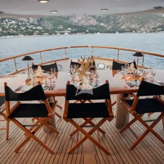 Main deck Aft