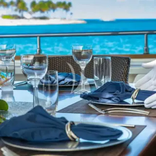 Main Deck Aft Dining