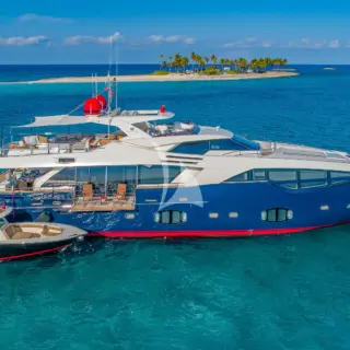 ONE AND ONLY - 100ft (30m) Benetti