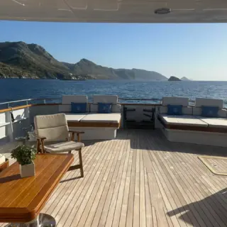 Aft deck longing