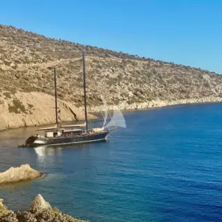 Miti One at anchor