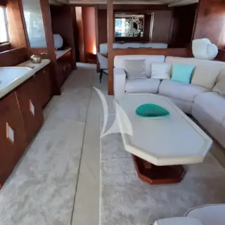 OLA - Saloon
