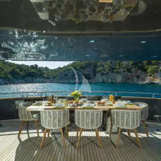 Main Deck Aft
