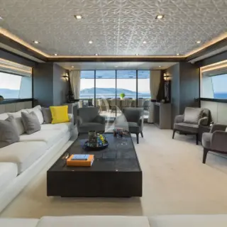 Main Deck - Salon