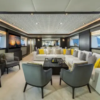 Main Deck - Salon