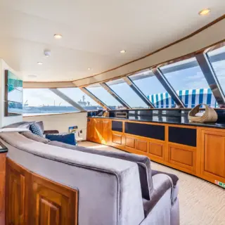 Forward Lounge