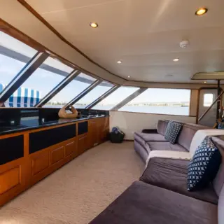 Forward Lounge