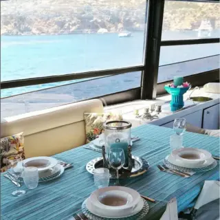 Table setting