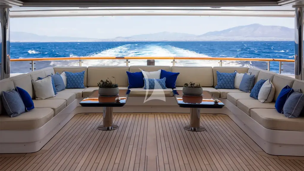 IDYLLIC - Aft Deck