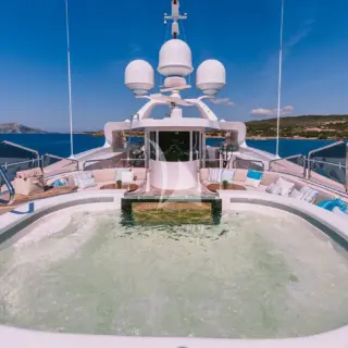 Jacuzzi