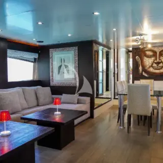 Main Salon