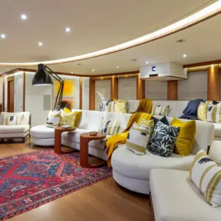 Main Deck Salon / Cinema