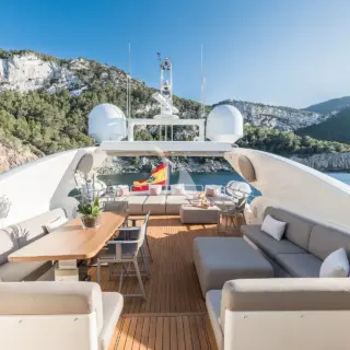 Flybridge