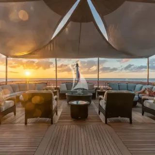 Skylounge Deck Aft