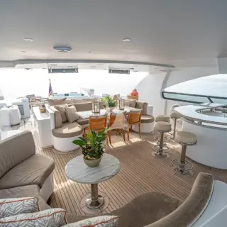 Flybridge