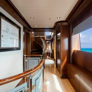 to master stateroom