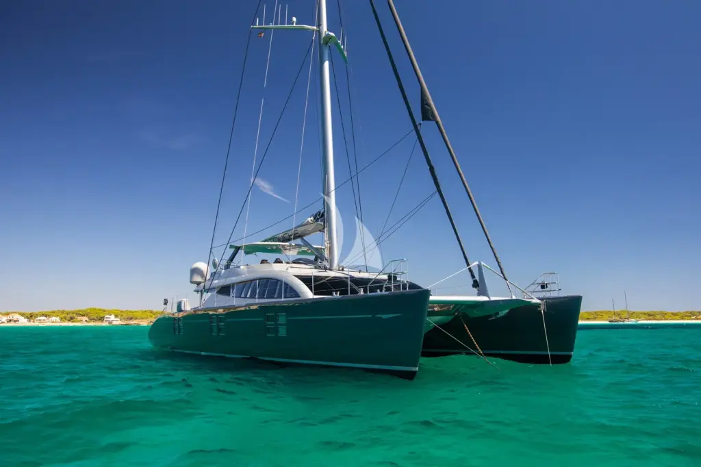 CARTOUCHE - At anchor - ÃÂ© Stuart Pearce