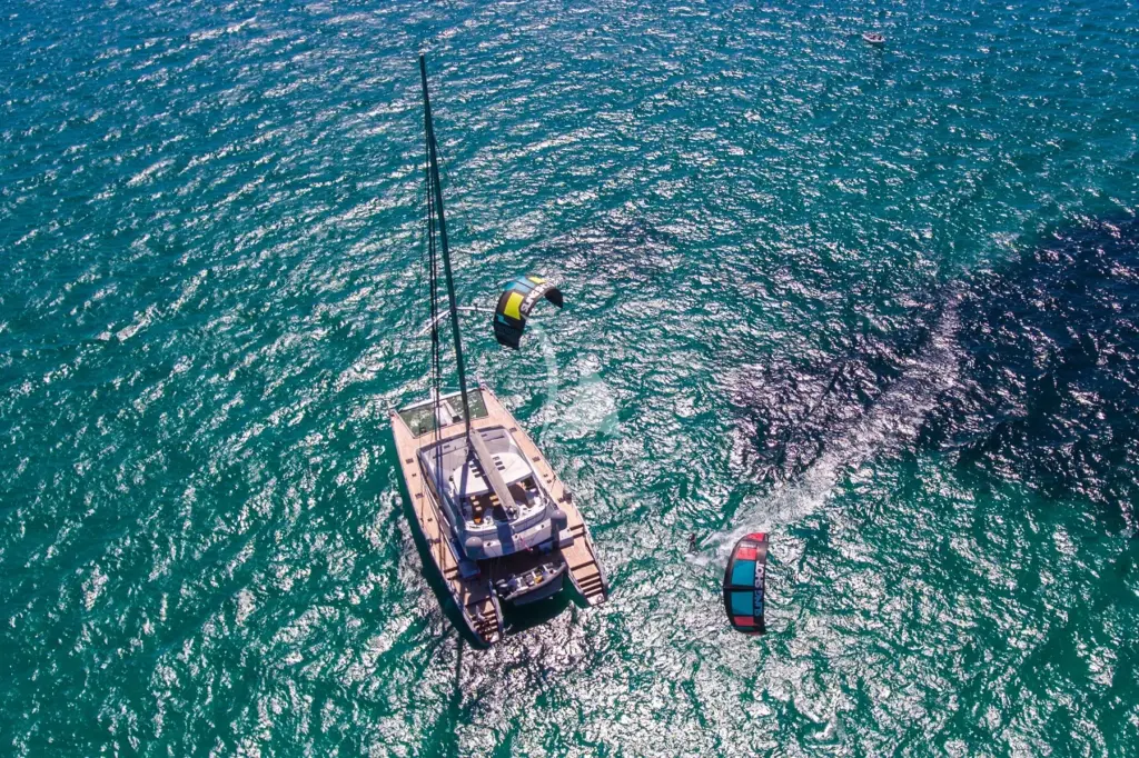 CARTOUCHE - At anchor - ÃÂ© Stuart Pearce