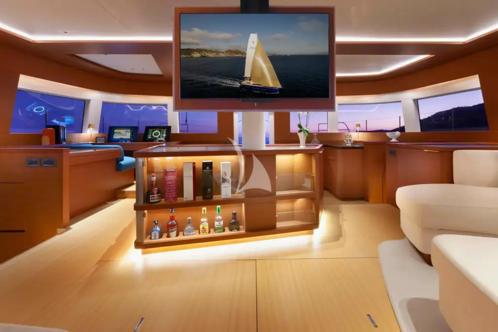 NEFESH - Main Salon - Bar