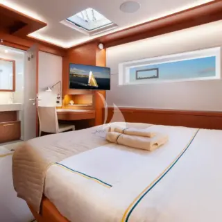 Double Cabin - 1