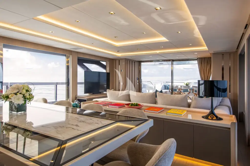 C2 - Main deck lounge