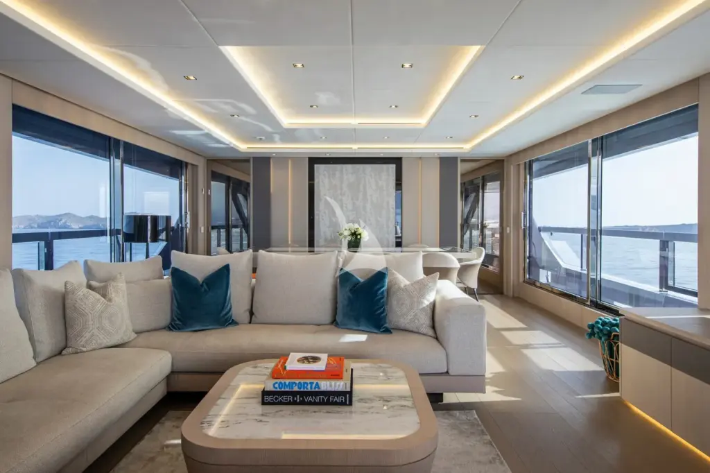 C2 - Main deck lounge