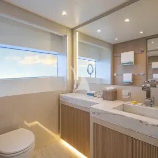 Master shower room en suite