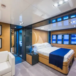 M/Y SILVER BREEZE Master cabin 1