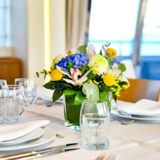 Dining Details