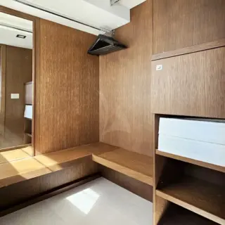 Master suite - Walk in closet