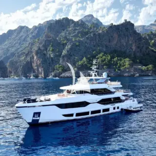 M/Y ROCKET ONE