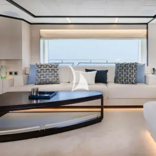 M/Y ROCKET ONE Main Salon