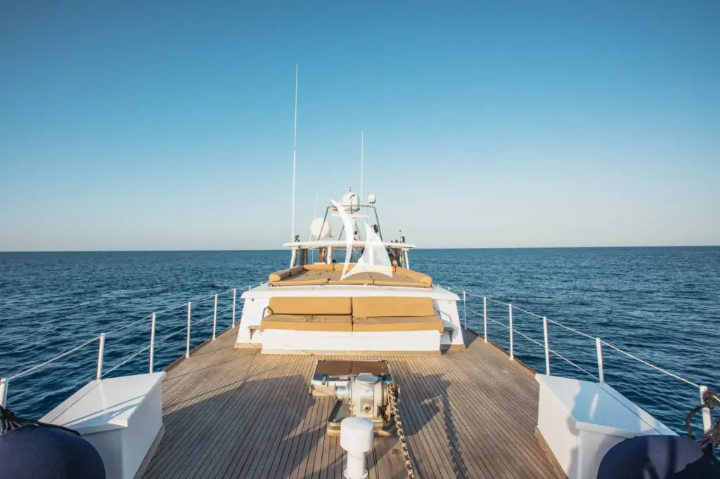 CIUTADELLA - Fore deck