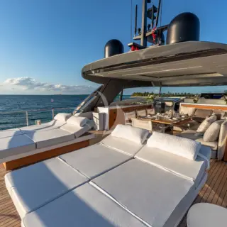 Flybridge