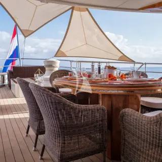 Main deck aft breakfast