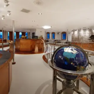 BRIDGE DECK BAR AND SALON